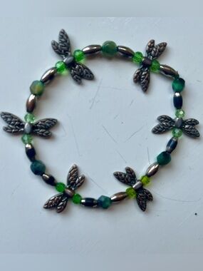Dragonfly Stretch Bracelet Green Crystal Beads Antique Silver- EUC